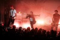 Donots-31.10.2023-Kassablanca-Jena-c-Lisa-Hemp-thoughtfulnessinconcert-37
