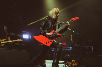 Halestorm-11.11.2022-Columbia-Halle-Berlin-c-Lisa-Hemp-22