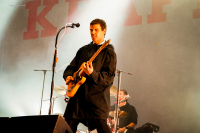 Kraftklub-Highfield-2022-c-Lisa-Hemp-4