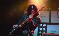The-Last-Internationale-03.06.25-Felsenkeller-Leipzig-c-Lisa-Hemp-@thoughtfulnessinconcert-8