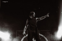 While-She-Sleeps-09.09.2022-Leipzig-c-Lisa-Hemp-24
