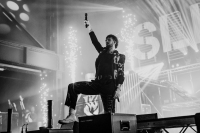 WhileSheSleeps©Erik-15