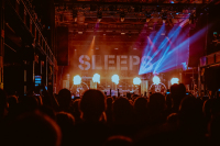 WhileSheSleeps©Erik-2