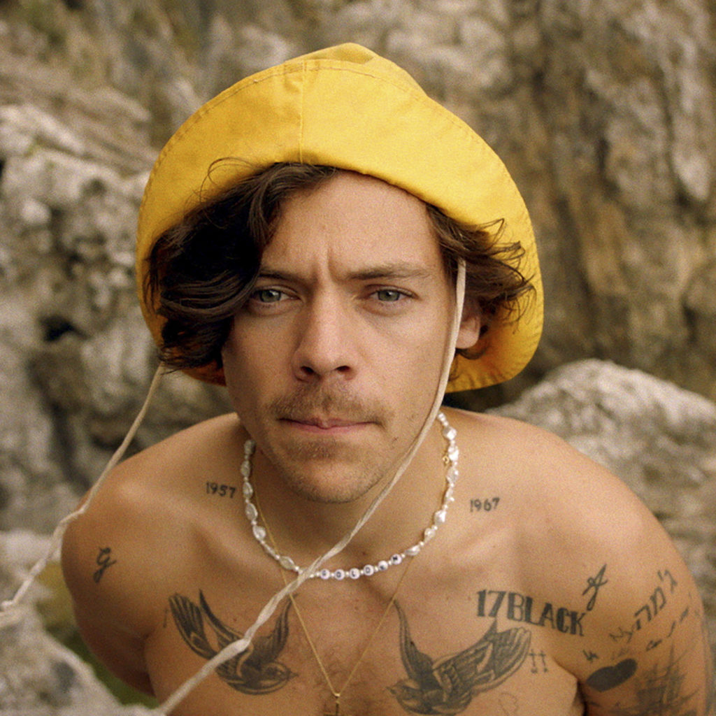 HARRY STYLES veröffentlicht Video zu “GOLDEN” OUT NOW! RadioActive