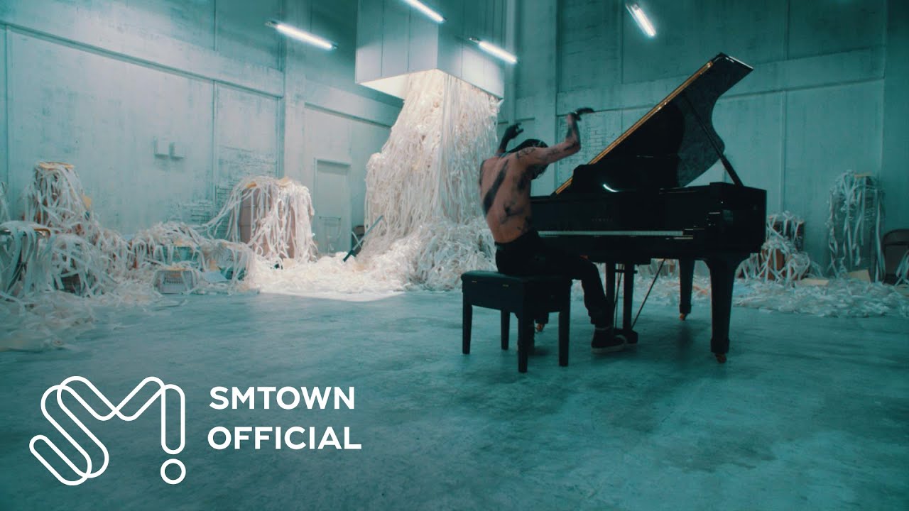 Taemin mit seiner neuen EP Advice