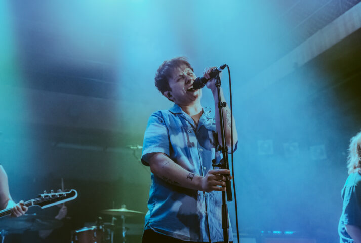 Nothing But Thieves Live in Hamburg