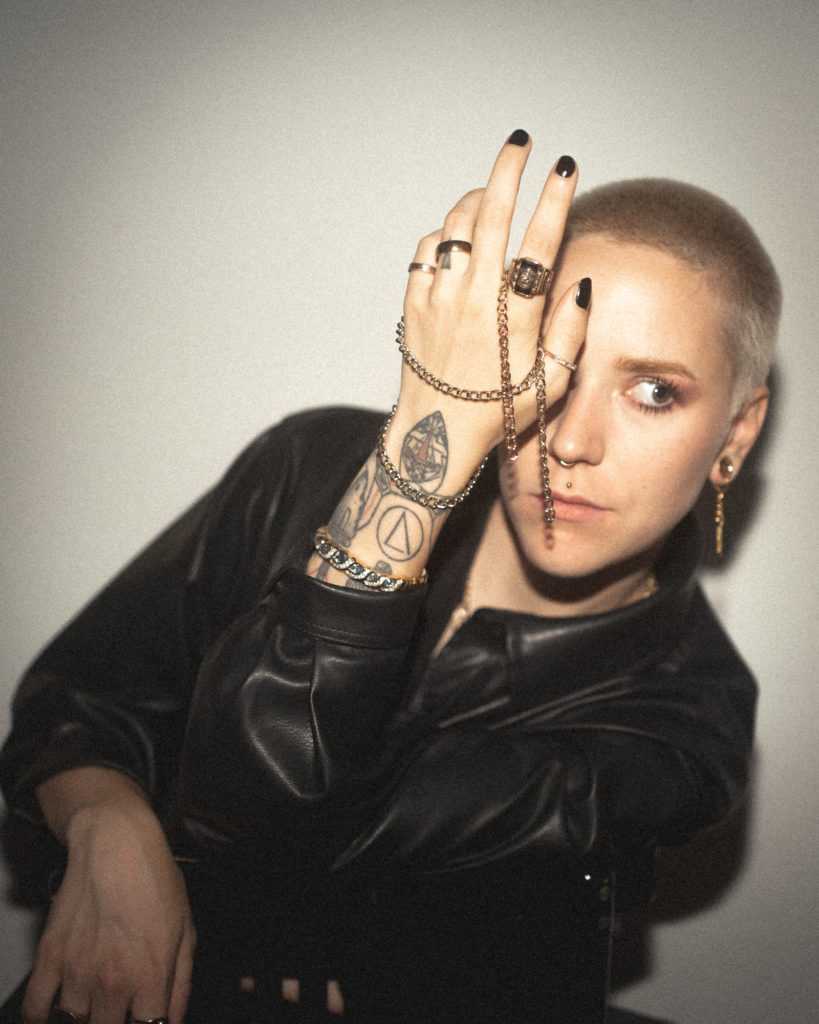 Aymz Rave AYMZ -