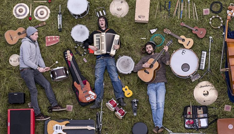  Foto zu AnnenMayKantereit - Live 2023 - Radio:Active Magazine 