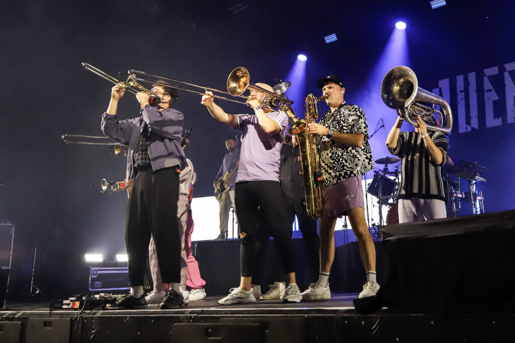 Querbeat 18. November 2023 in Duesseldorf cErikHennemann 18