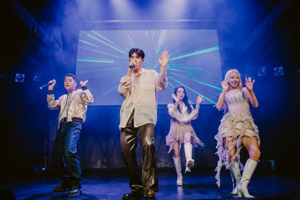 KARD "NOWHERE" Worldtour