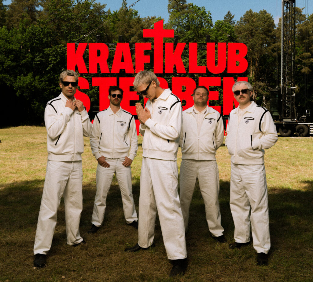 Kraftklub (c)Philipp Gladsome