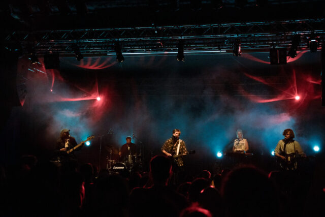 shoutoutlouds_louriephoto-15 shoutoutlouds louriephoto 15 1024x683