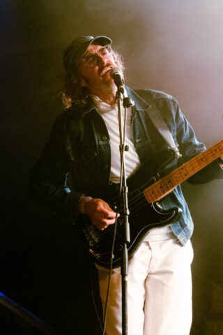 shoutoutlouds_louriephoto-5 shoutoutlouds louriephoto 5 683x1024