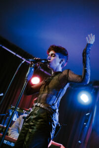 annyogrezeanu louriephoto 1