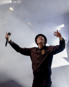 Deine Cousine in Duesseldorf cErik Hennemann 20