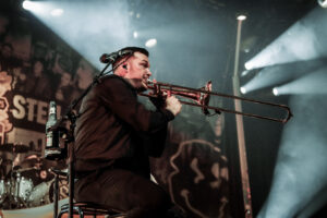 Deine Cousine in Duesseldorf cErik Hennemann 25