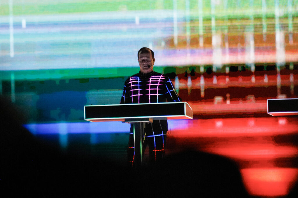 Kraftwerk in Düsseldorf (c)Erik Hennemann (2)
