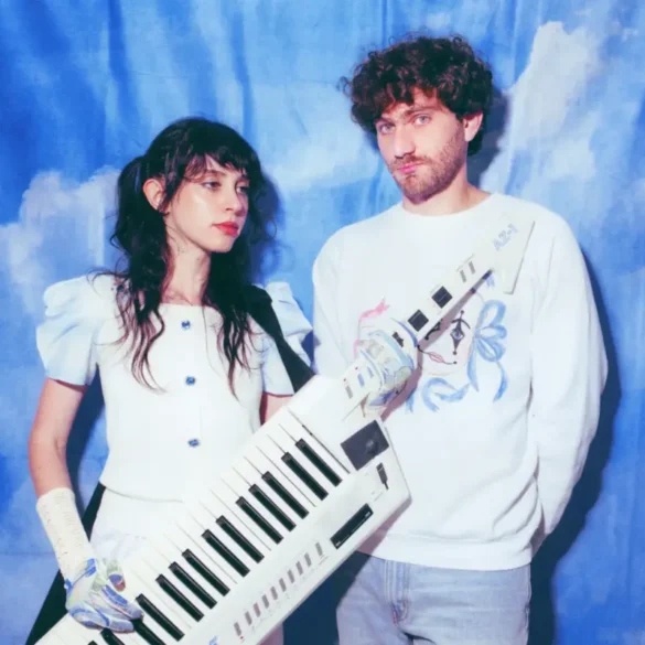 Magdalena Bay Pressefoto © Lissyelle