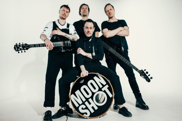 moon shot promo by laureline tilkin