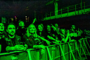 Fans bei Smash Into Pieces