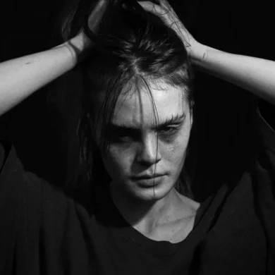 Sofia Isella Pressebild © Jasper Graham