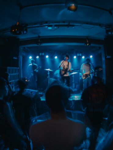 Bird's View Above Chaos Tour Dresden Ostpol
