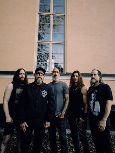 IN FLAMES – Photo Credit Oscar Dziedziela