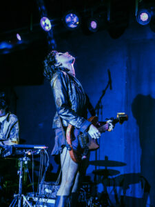 palewaves louriephoto 2